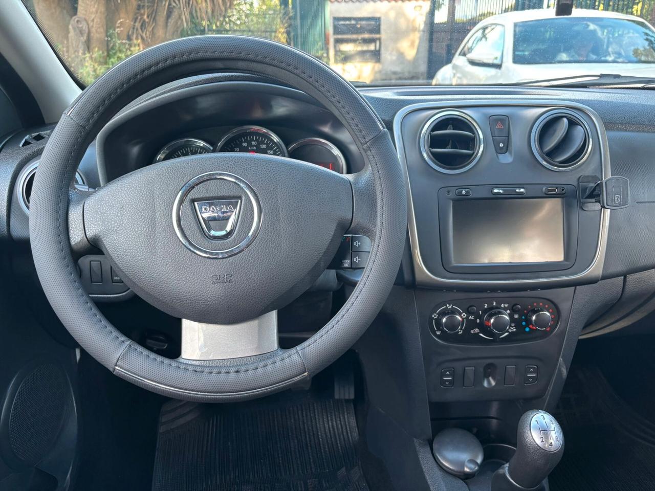 DACIA SANDERO 1.5 DCi Ambiance - 2014