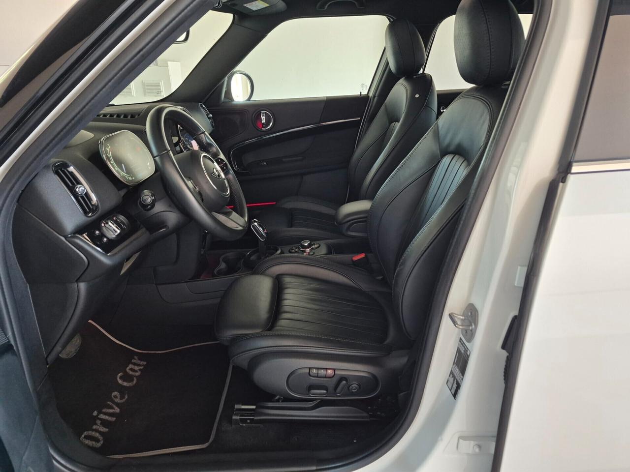 MINI Cooper Countryman PELLE TETTO LED NAVI APPLE CARPLAY RETROCAM. CRUISE CONTROL ADATTIVO SEDILI MEMORY