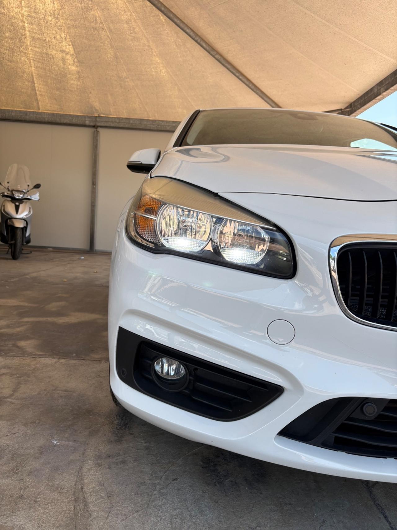 Bmw 2er Active Tourer 216d Sport