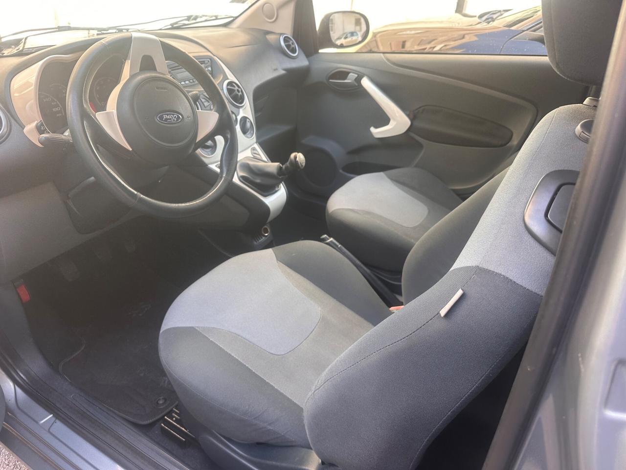 Ford Ka 1.2 8V 69CV Titanium
