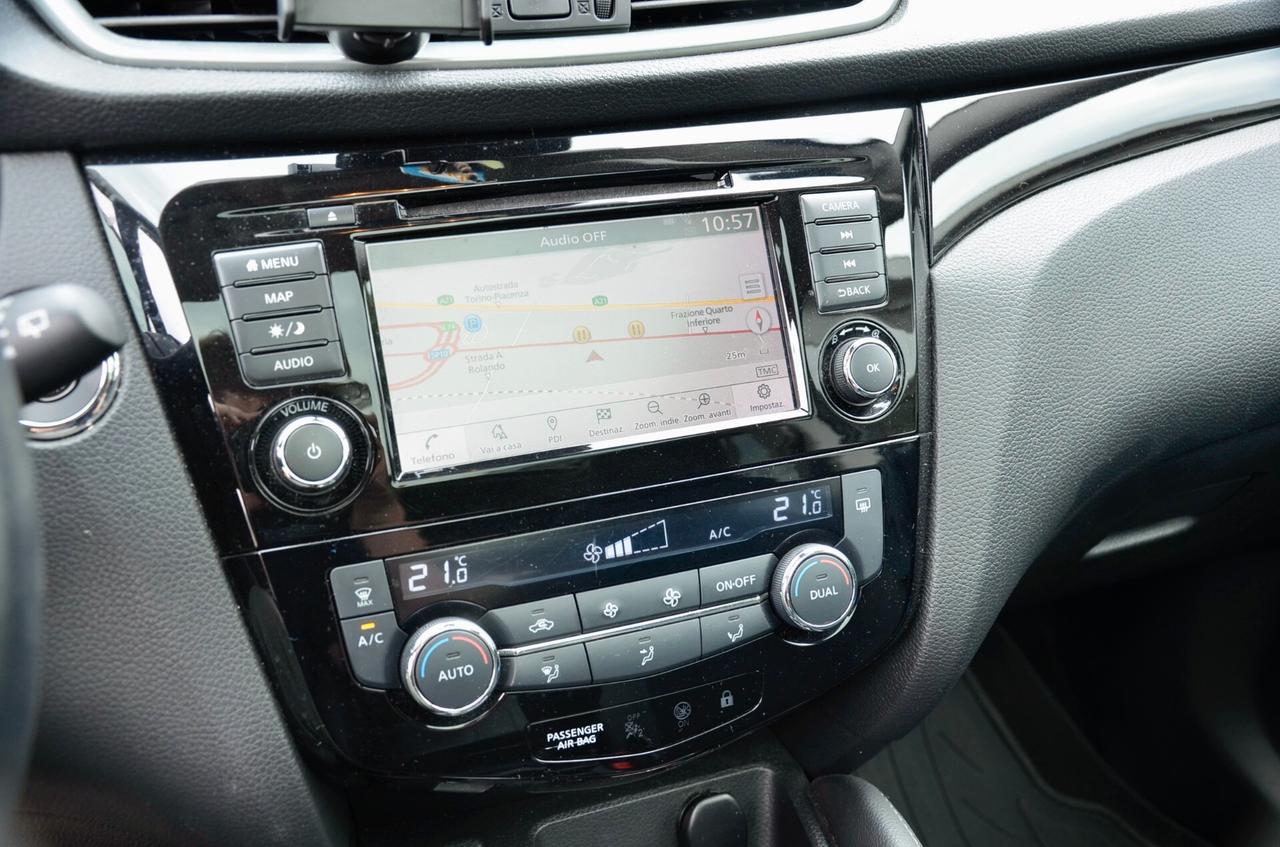 NISSAN QASHQAI 1.3 DIG-T N-CONNECTA 140cv, UNICOPROPRIETARIO, SERVICE NISSAN, EURO 6D, TETTO, NAVI, RETROCAMERA 360°, PERMUTE