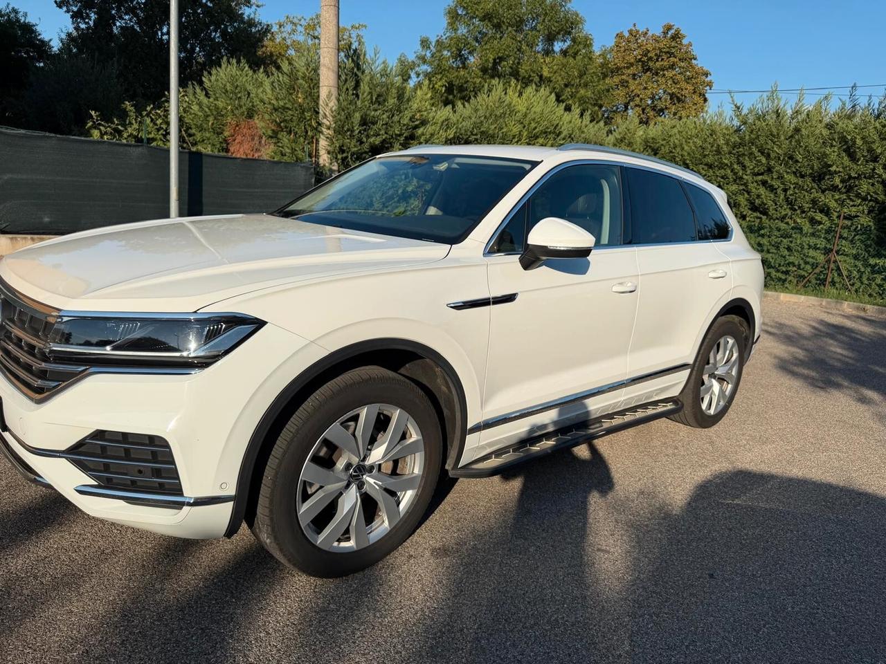 Volkswagen Touareg 3.0 V6 TDI - 4X4 - PELLE - NAV. -
