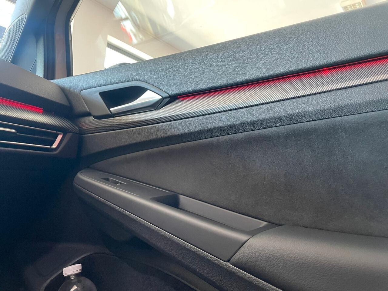 VOLKSWAGEN GOLF 2.0GTI 300cv CLUB SPORT *TETTO*