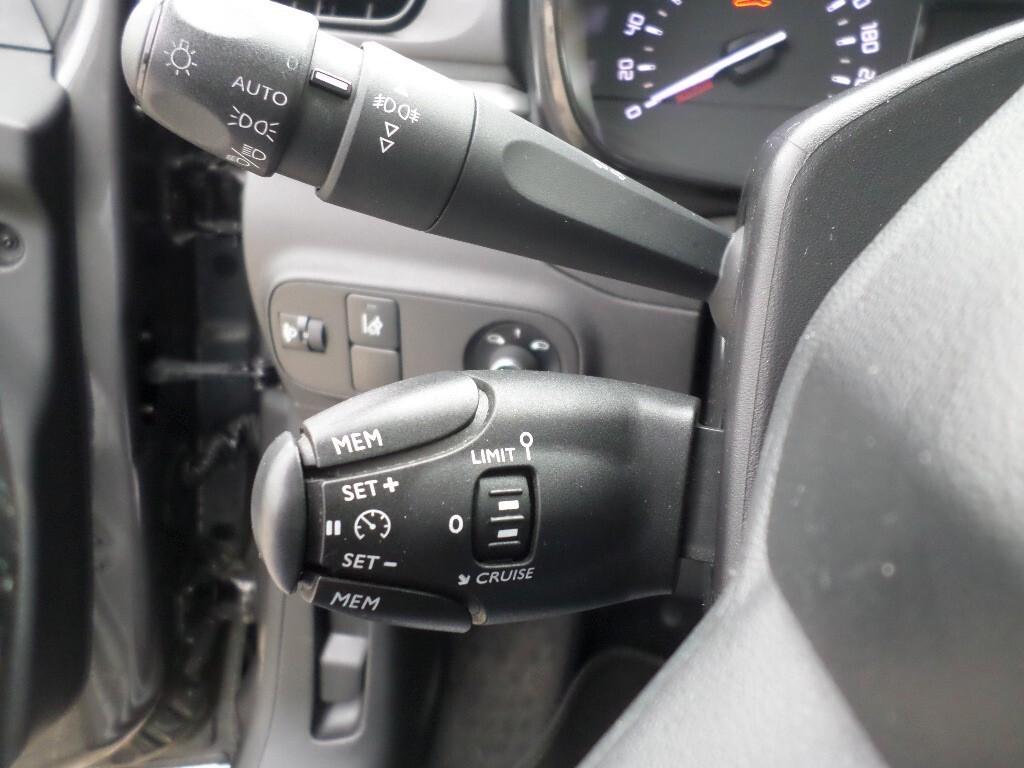 Citroen C3 PureTech 110 S&S EAT6 Shine