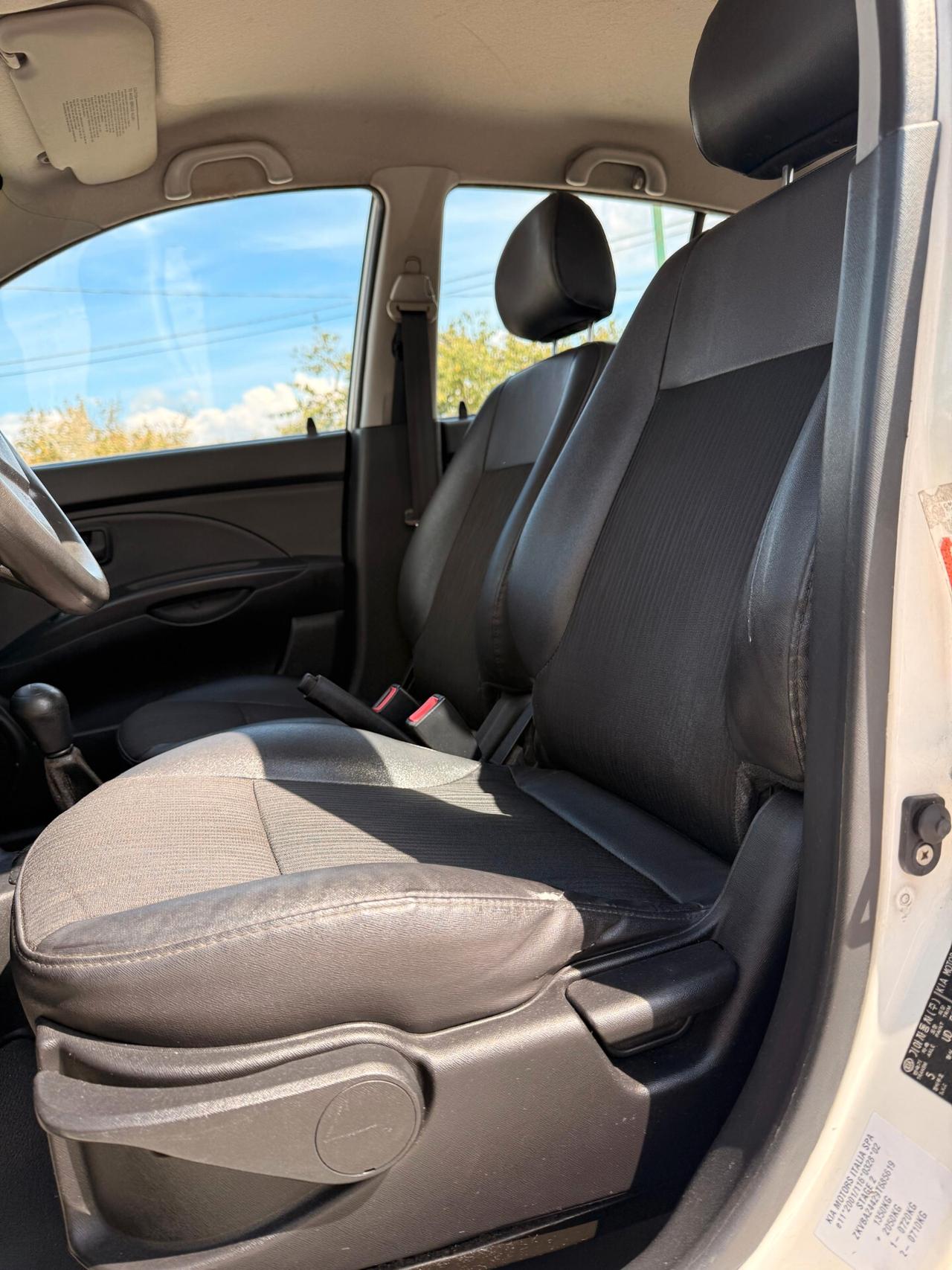 Kia Picanto 1.0 12V Life Bi-Fuel