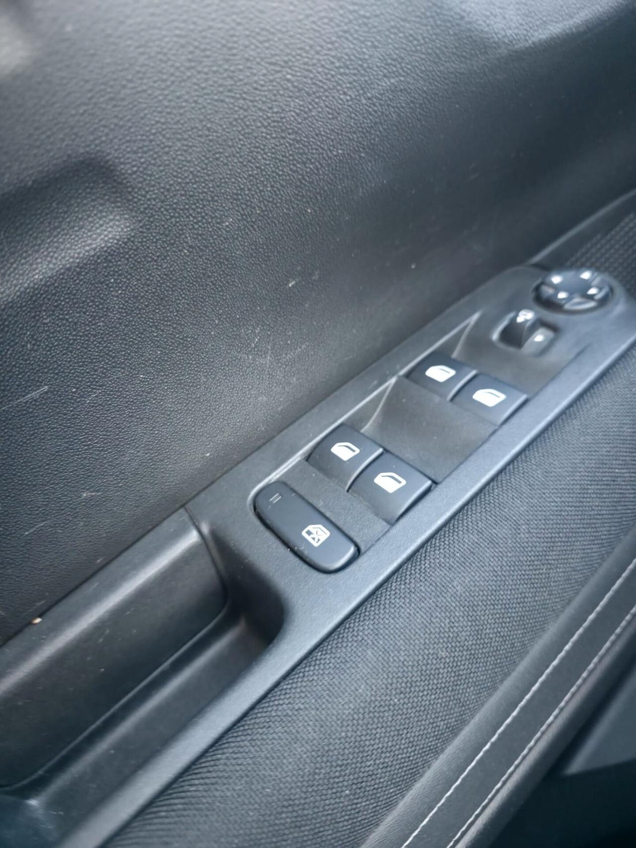 Citroen C3 Aircross BlueHDi 110 S&S Shine Pack