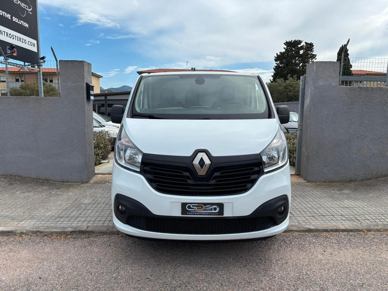 RENAULT TRAFIC 1.6 DIESEL