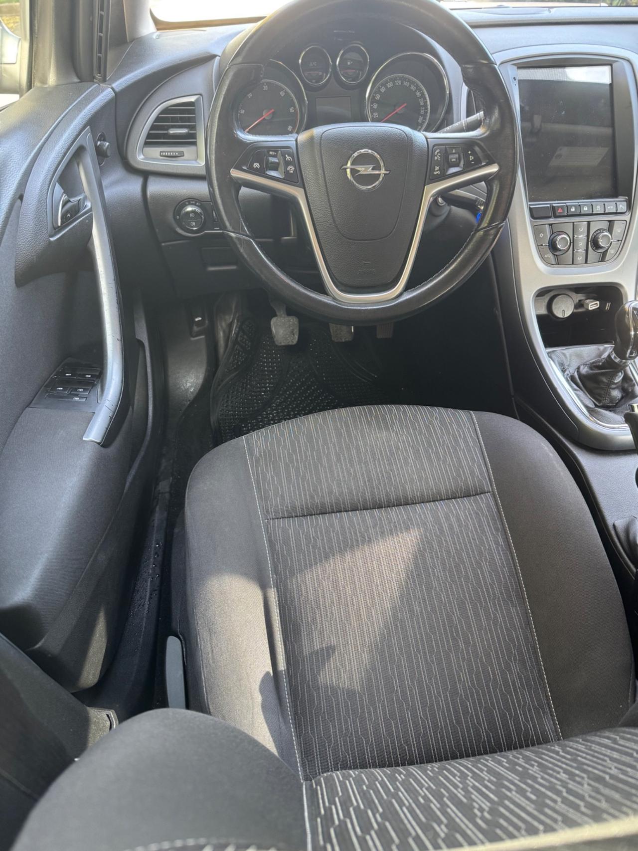 Opel Astra 2.0 CDTI 165CV Sports Tourer aut. Cosmo Fleet