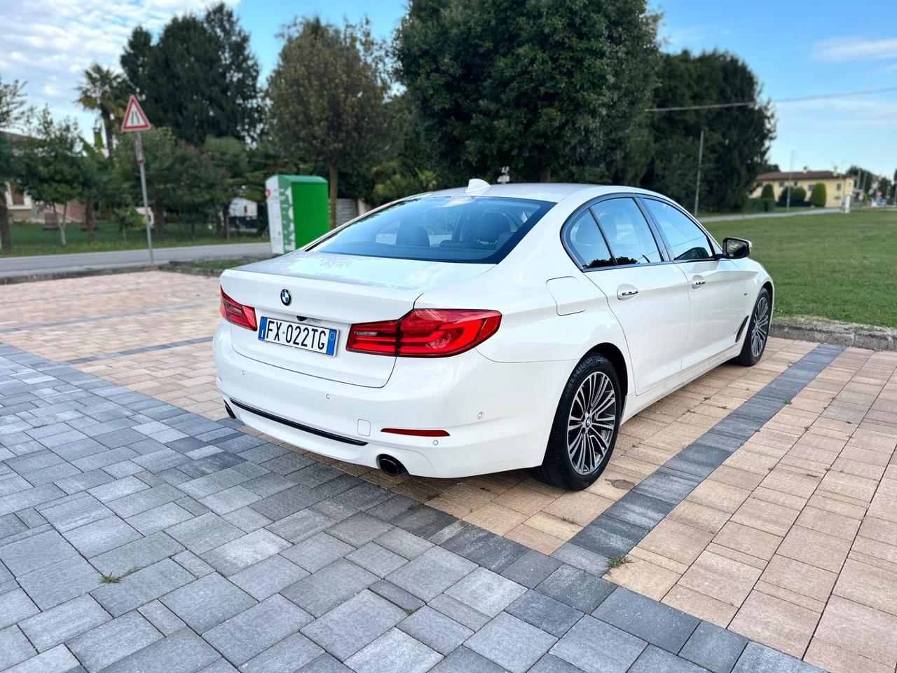 Bmw 520 520d aut. Sport