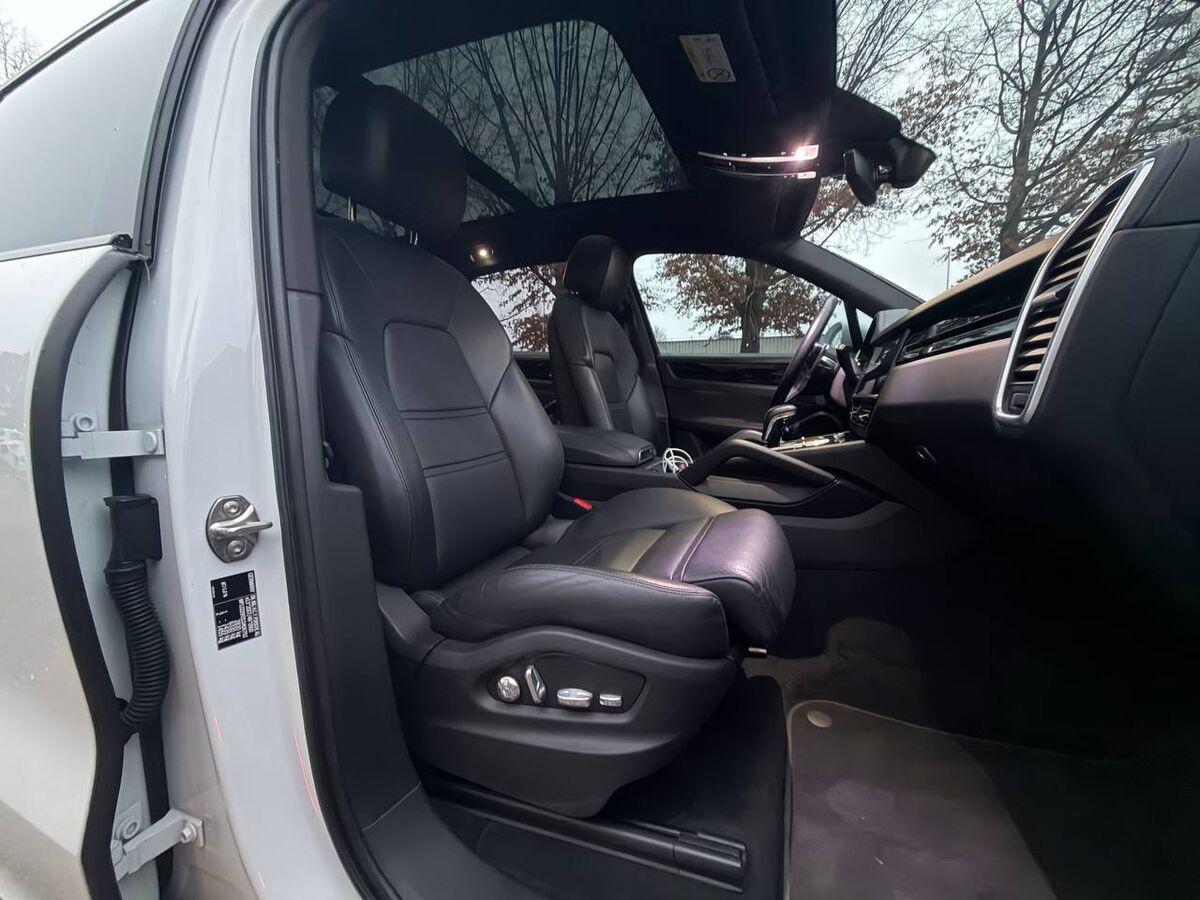 Porsche Cayenne 3.0 tiptronic