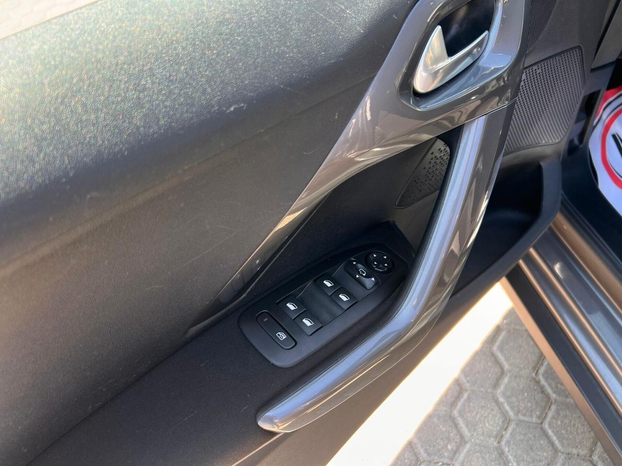 Peugeot 2008 1.6 bluehdi Active 75cv my16