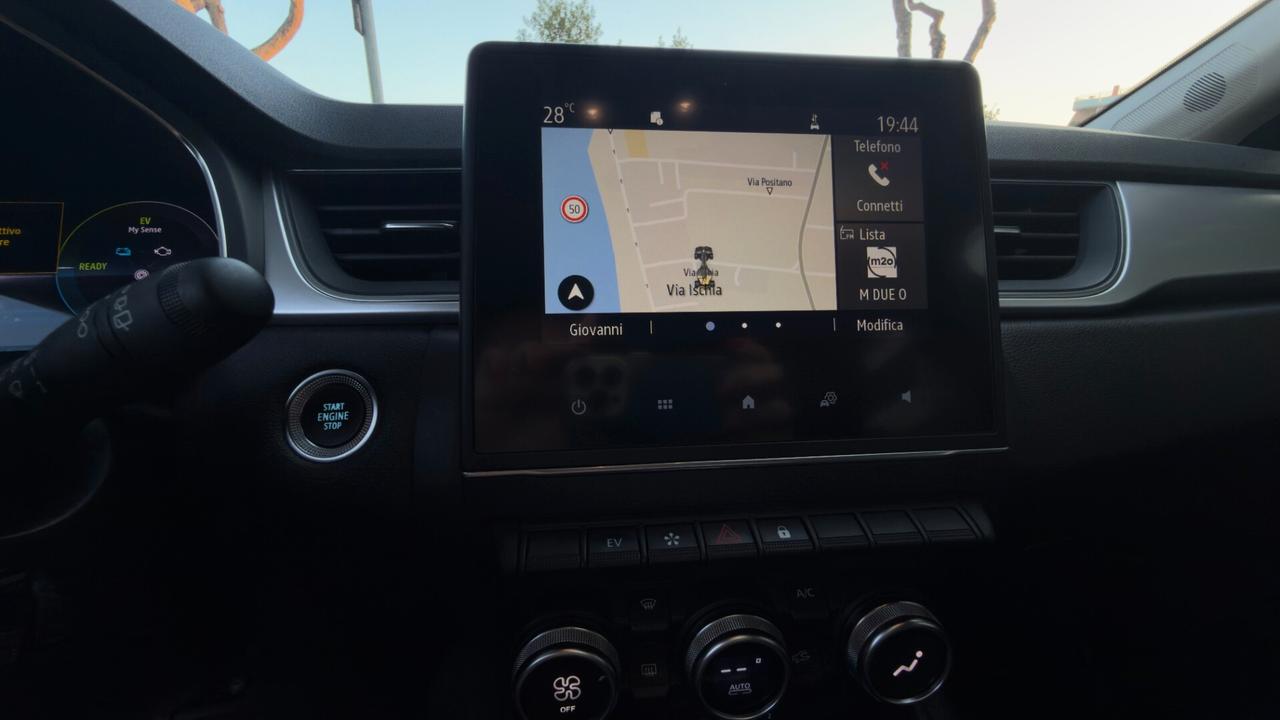 Renault Captur II 2019 1.6 E-Tech phev Intens 160cv auto my21