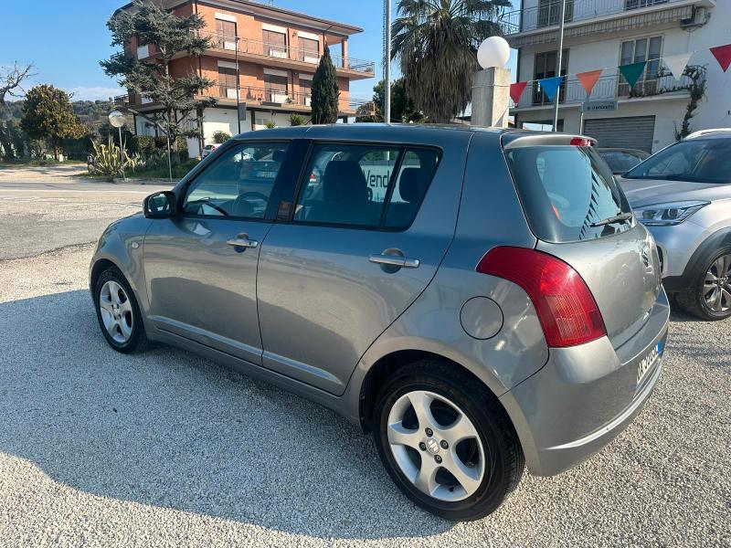 Suzuki Swift 5 Porte Swift 5p 1.3 16v GL+