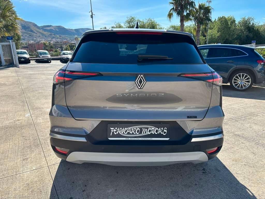 Renault Symbioz Full Hybrid E-Tech 145 CV Iconic 2025/ KM 24.000 IVA ESPOSTA Tua a solo 255 Euro al mese