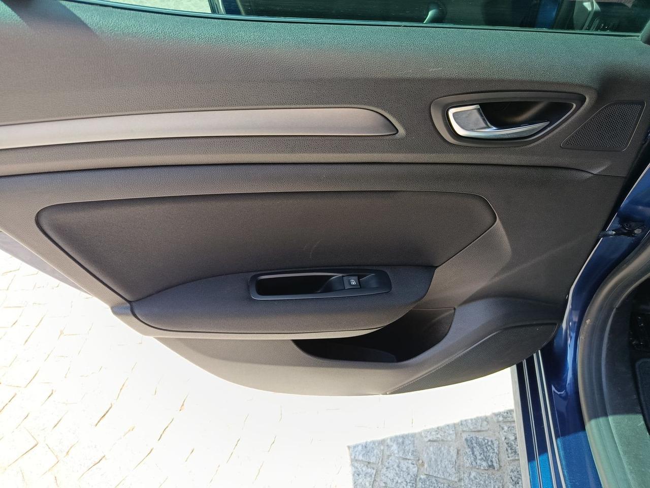 Renault Megane 1.5 Blue dCi 115 Business #6414