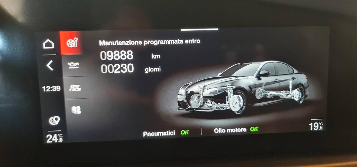 Alfa Romeo Giulia Giulia Quadrifoglio 510cv CCM-HARMAN-AKAPOVICK