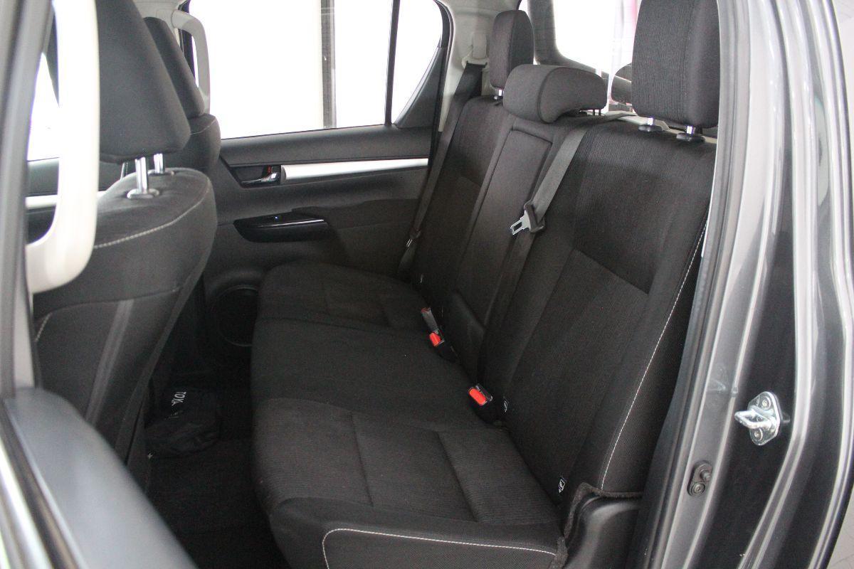 HILUX 2.4 D-4D A/T AWD 4 PORTE DOUBLE CAB EXECUTIVE