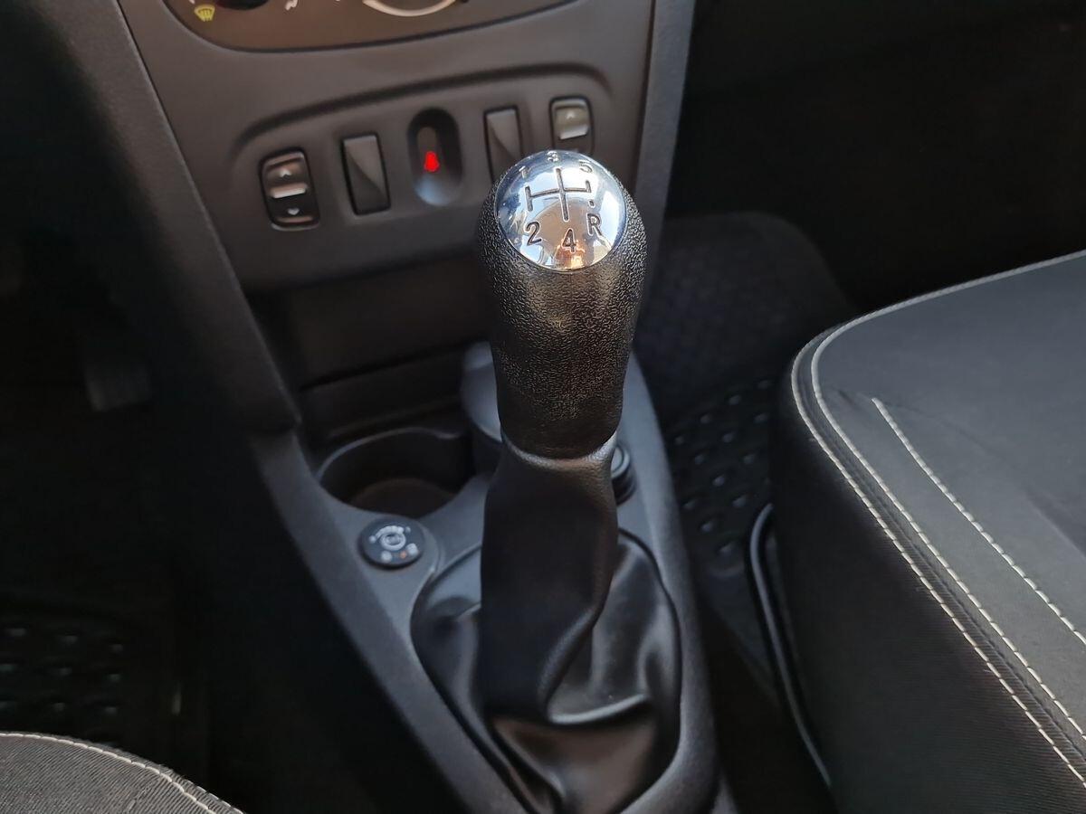 DACIA SANDERO 1.1 B/GPL AMBIANCE