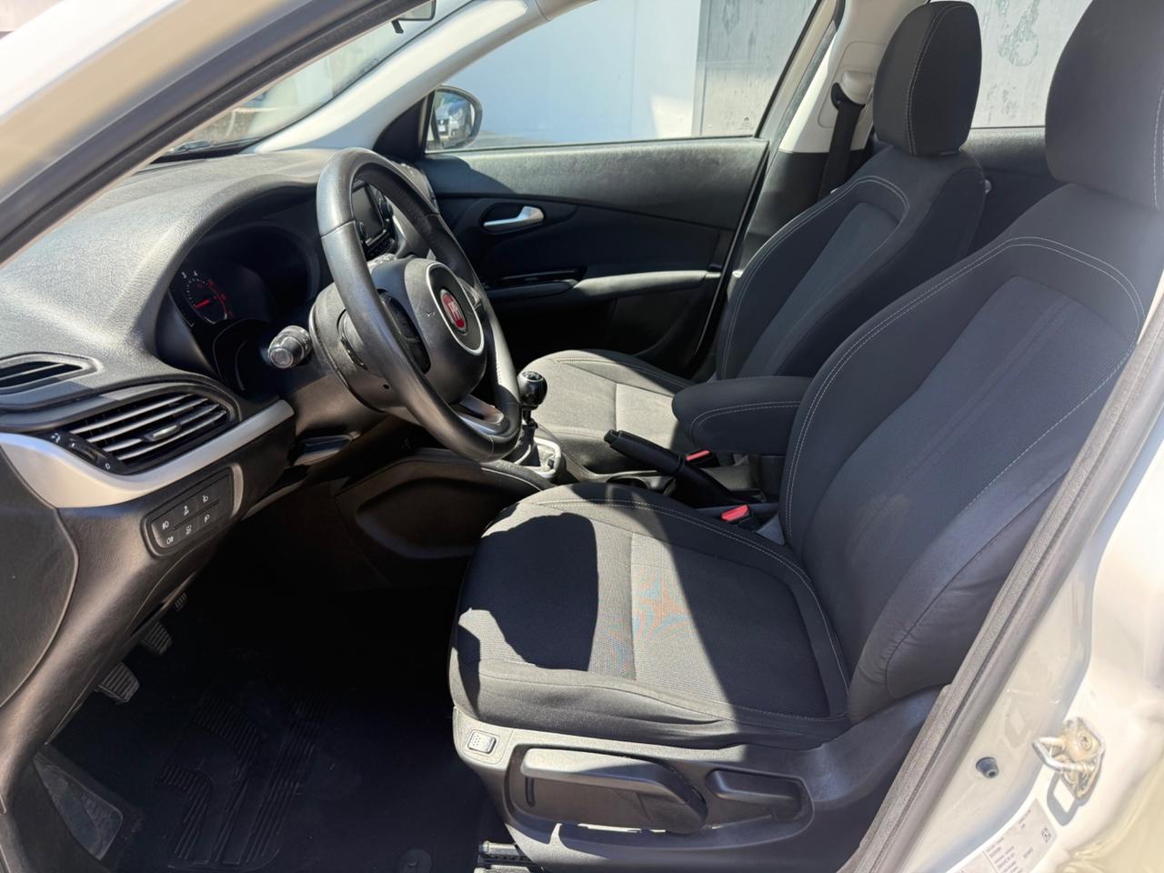Fiat Tipo 1.6 Mjt DIESEL EURO 6B 2017 NEOPATENTATI