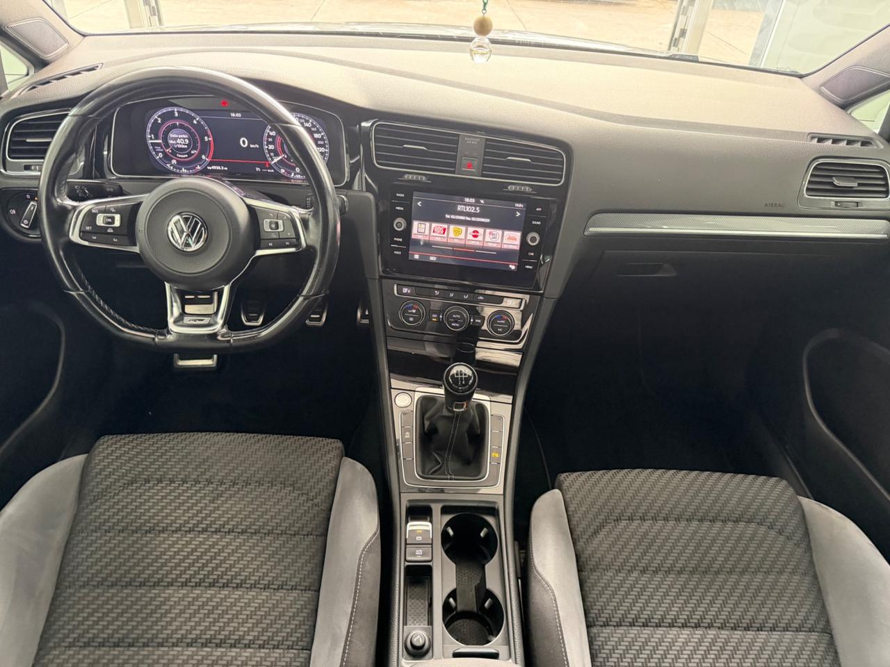 VW GOLF 1.6 TDI 115 CV R LINE finanziabile