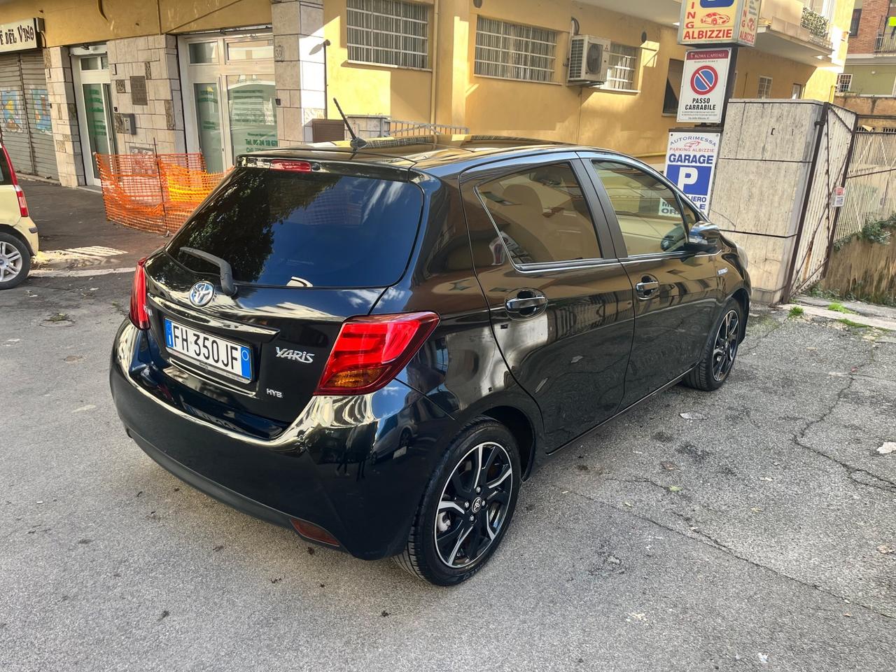 Toyota Yaris Trend red edition full optional