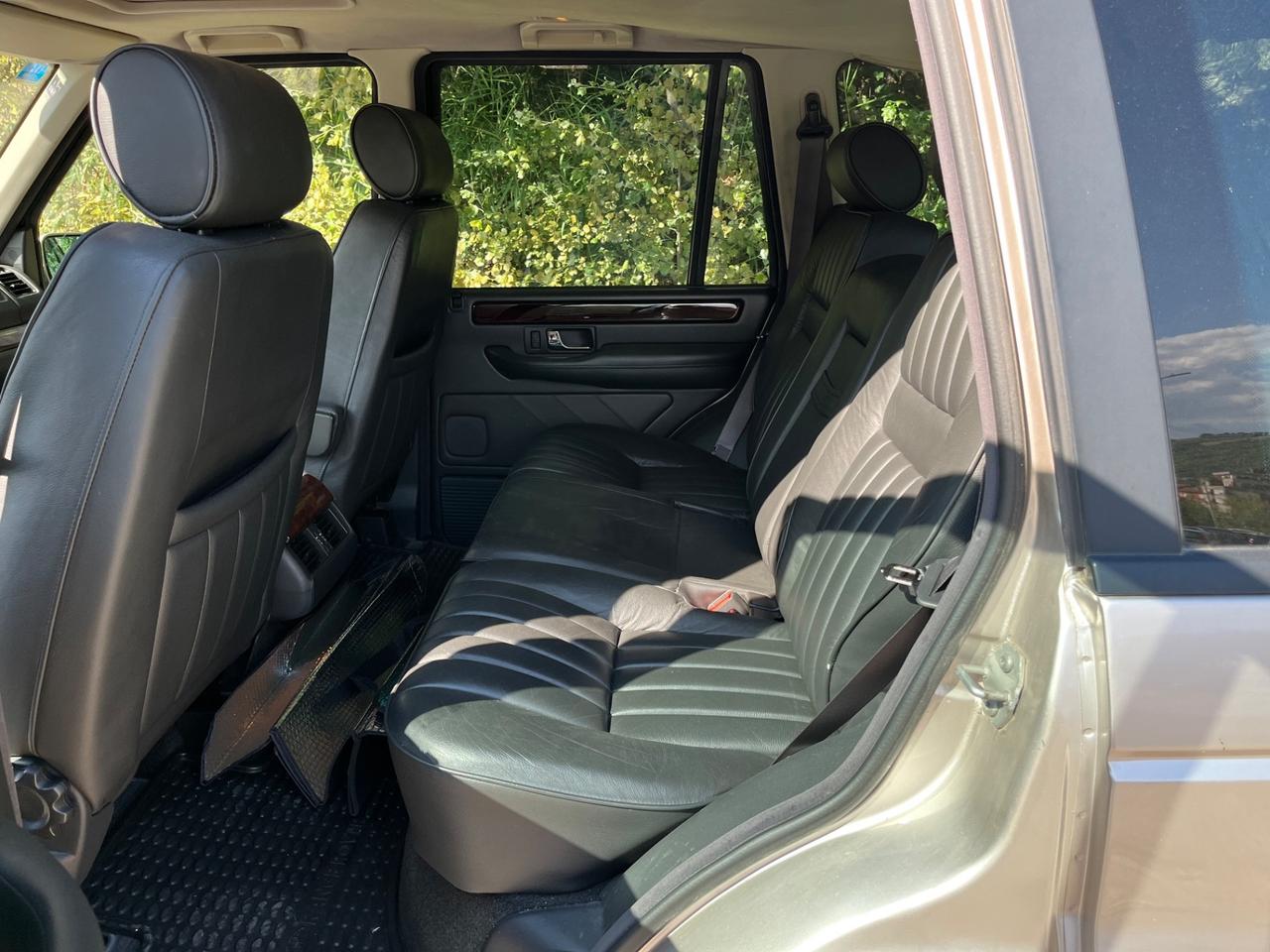 Land Rover Range 2.5 TD 5 porte Vogue