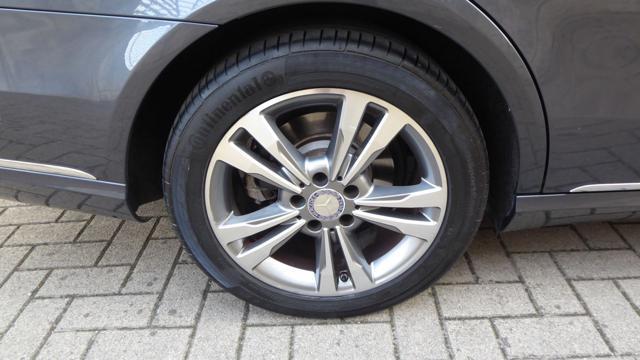 MERCEDES-BENZ E 220 BlueTEC S.W. Automatic Sport