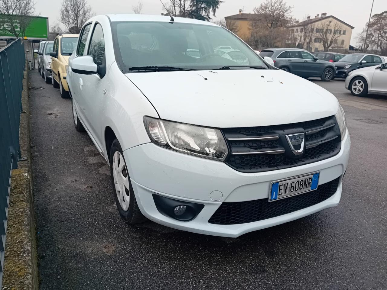 Dacia Sandero 1.2 Laureate Gpl 75cv X COMMERCIANTI