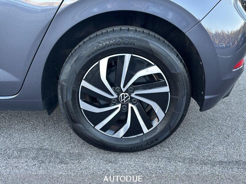 Volkswagen Polo VI 2022 1.0 tsi Life 95cv