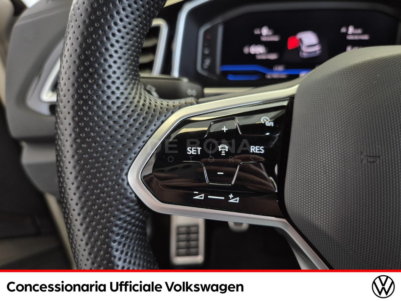 Volkswagen T-Roc 1.0 tsi r-line 110cv