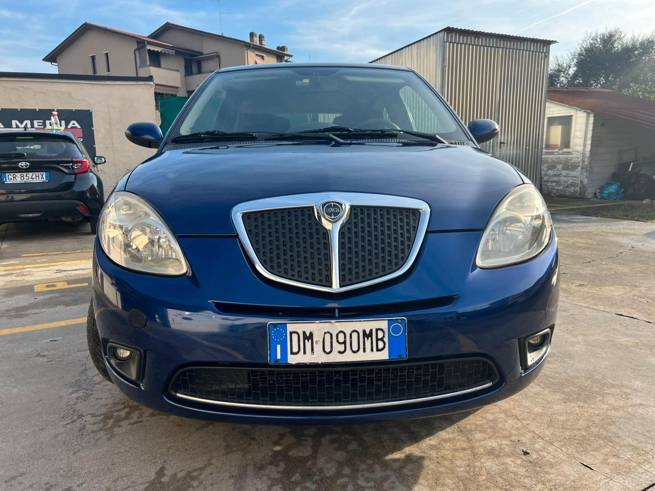 Lancia Ypsilon 1.2 Modamilano