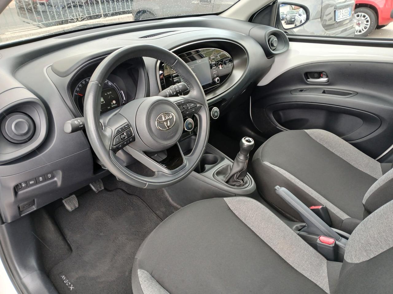 Toyota Aygo X 1.0 VVT-i 72 CV 5P ACTIVE 2023