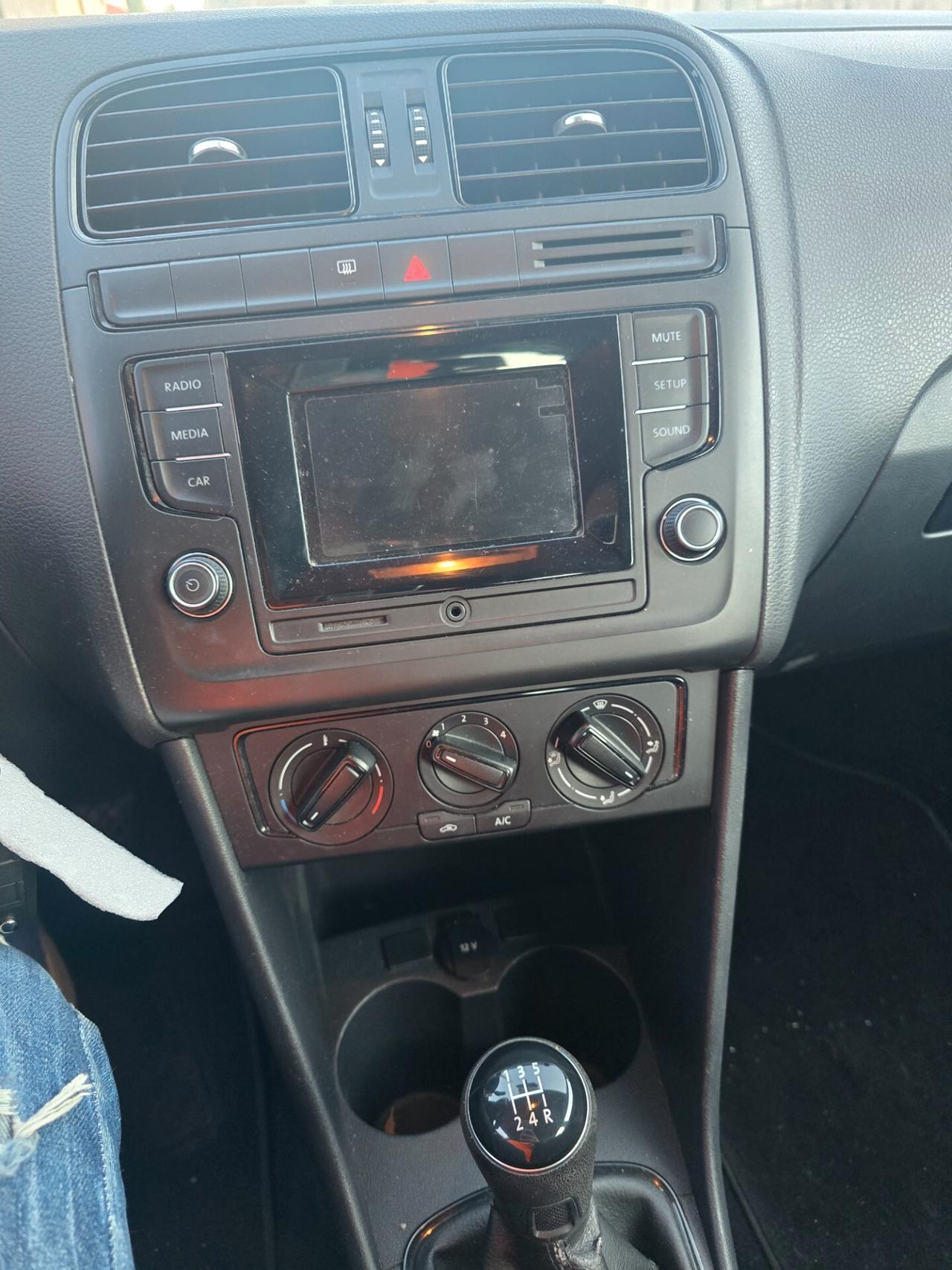 Volkswagen Polo 1.0 benzina UNICO PROP