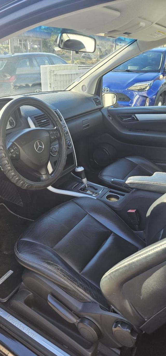 MERCEDES-BENZ A 160 CDI Coupé Elegance