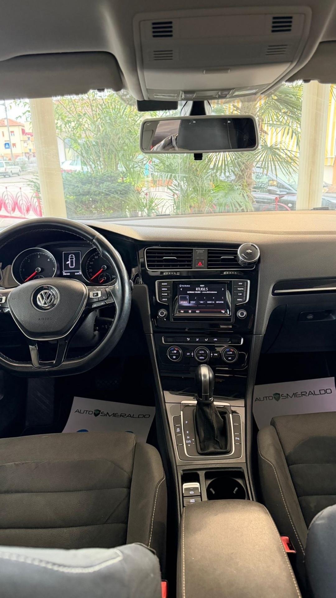 Volkswagen Golf Variant 1.6 TDI 110 CV DSG Comfortline BlueMotion Tech.