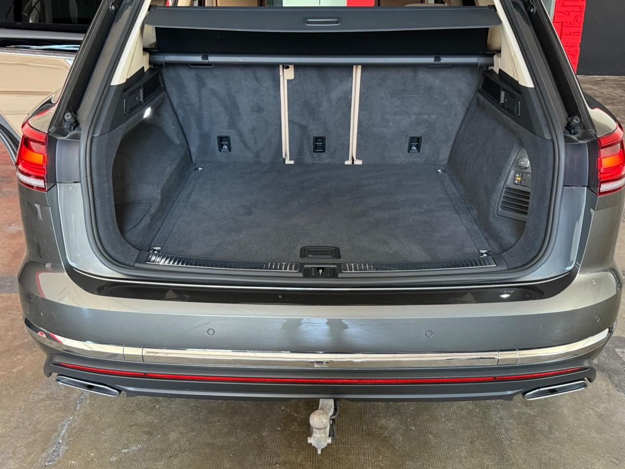 Volkswagen Touareg 3.0 V6 TDI SCR Atmosphere