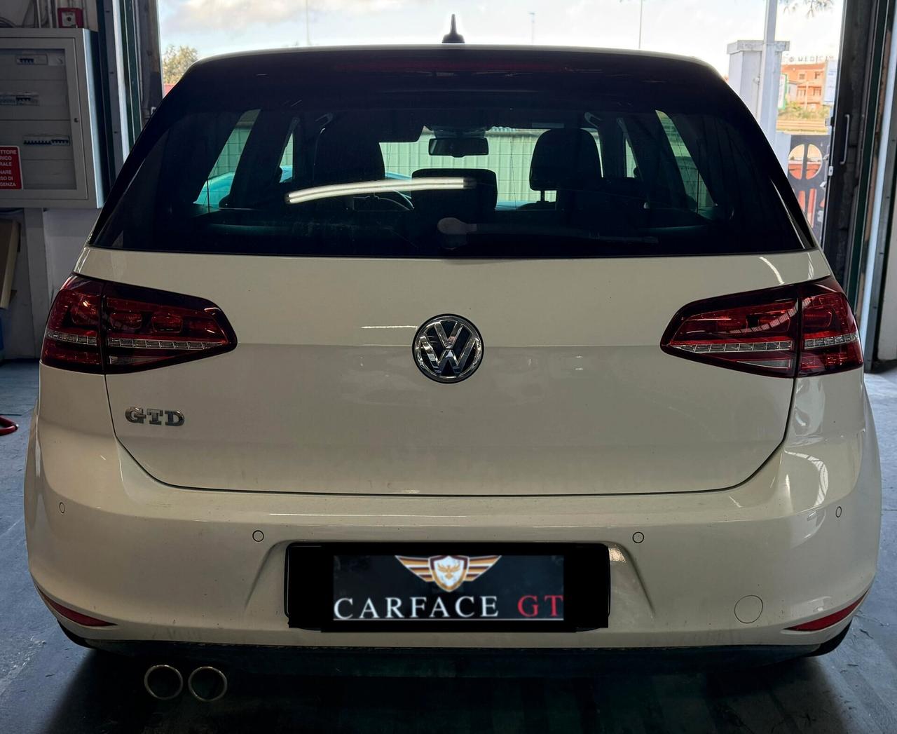 Volkswagen Golf 7 GTD 2.0 TDI DSG - 2015