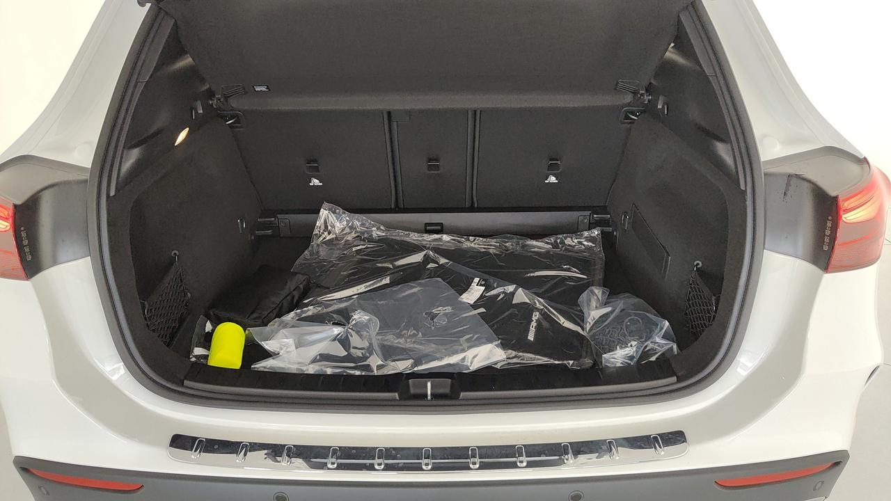 Mercedes-Benz GLA 180 d Automatic