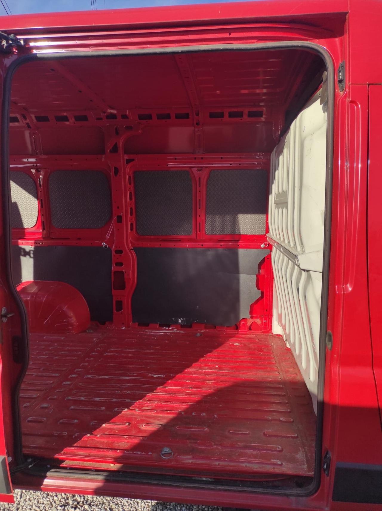 Peugeot Boxer 335 2.2 BlueHDi 140 S&S Iva Compresa