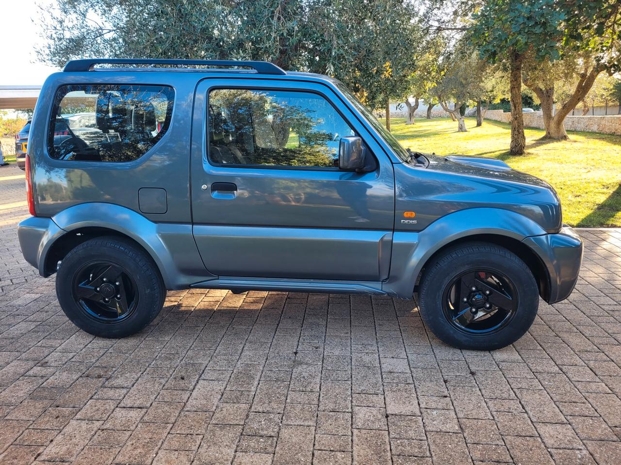 Suzuki Jimny 1.5 DDiS cat 4WD JLX