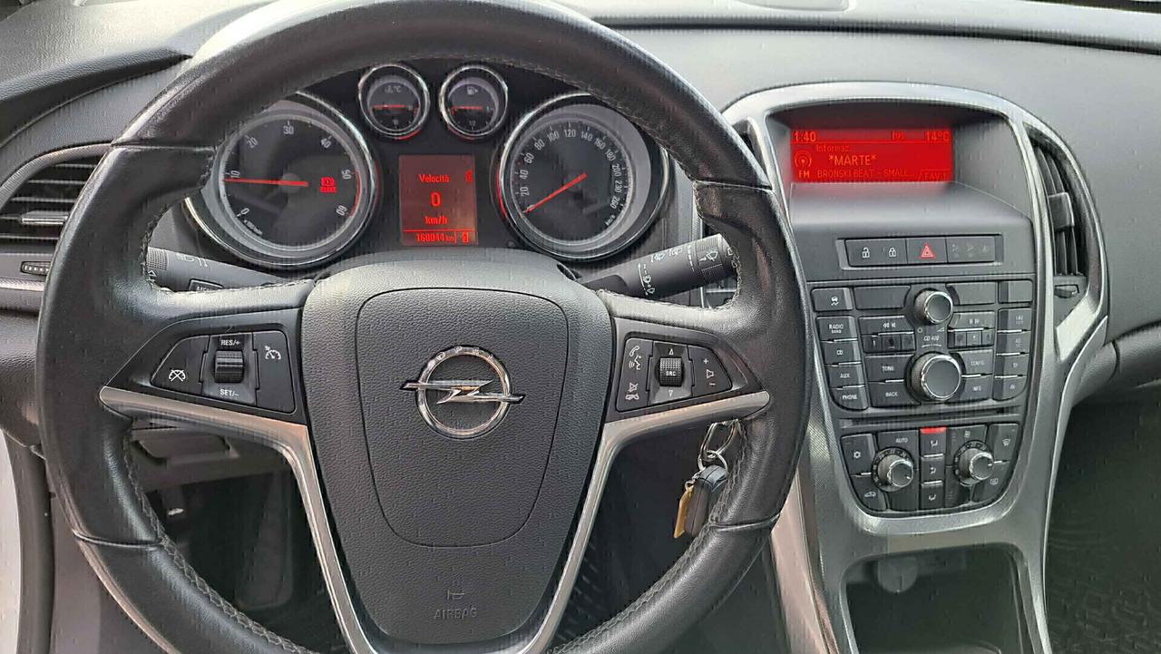 Opel Astra 1.7 CDTI 125CV Cosmo Berlina