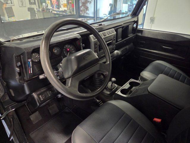 LAND ROVER Defender 110 2.5 Td5 cat SE NO BLOCCHI TRAFFICO
