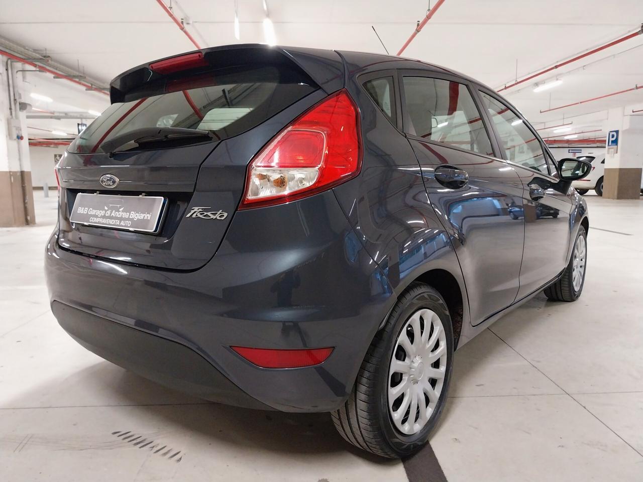 Ford Fiesta 1.5 TDCi 75CV 5 porte - ok neopatentati