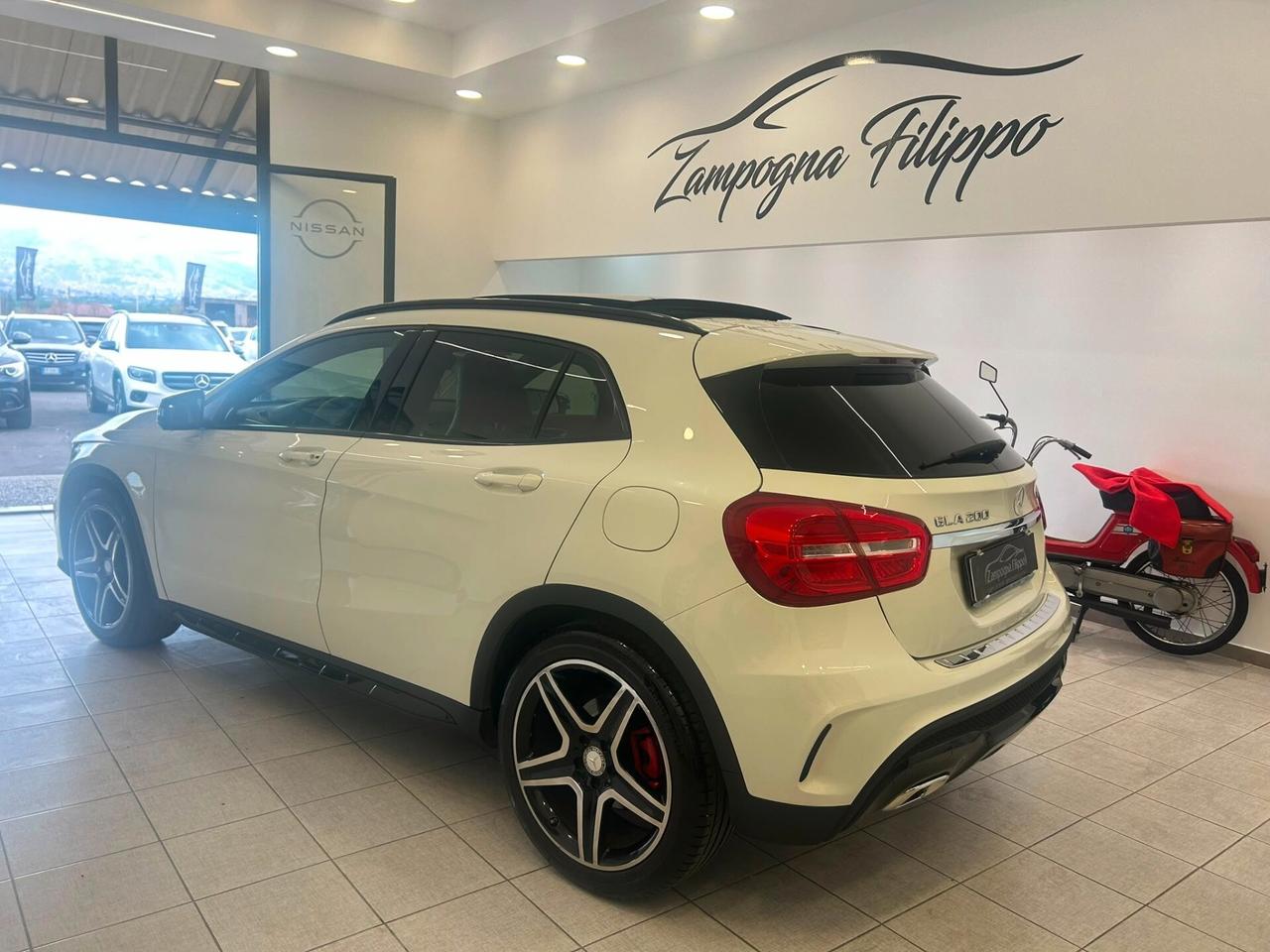 Mercedes GLA 200 CDI 136CV Premium TETTO 2015