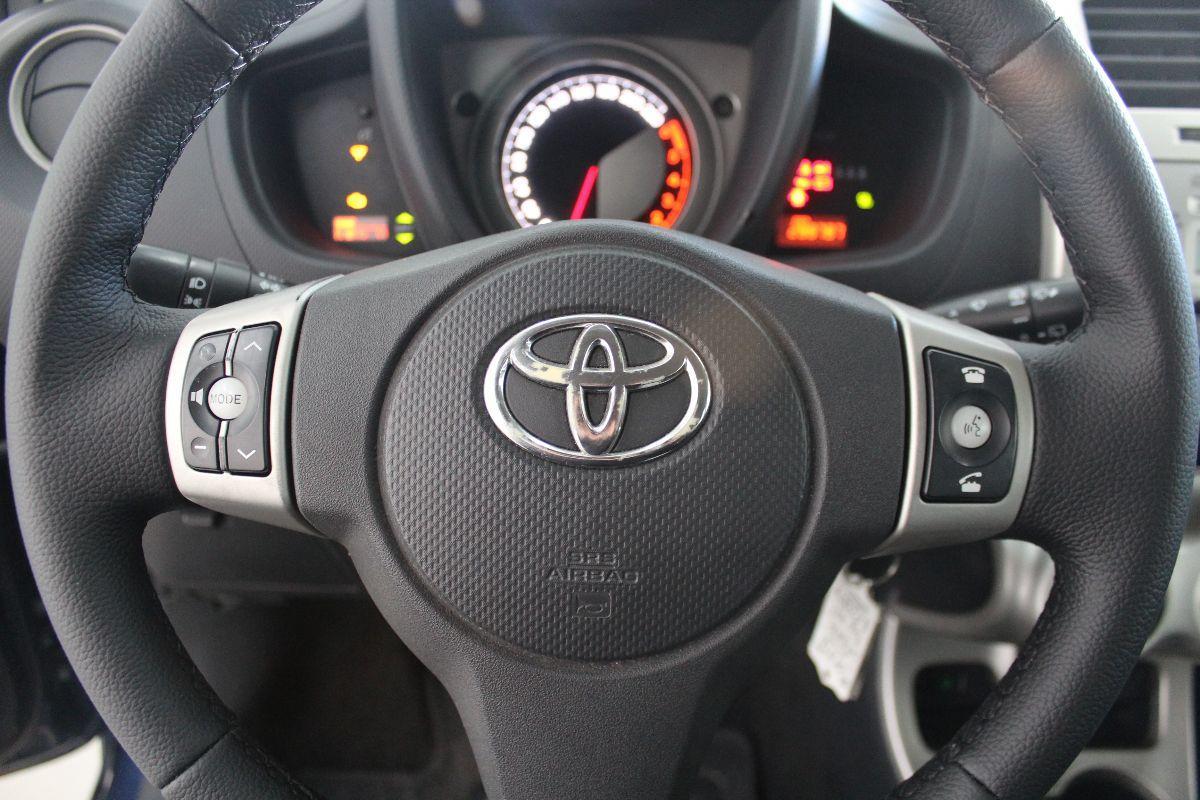 TOYOTA - Urban Cruiser - Cruiser 1.4 D-4D AWD Sol