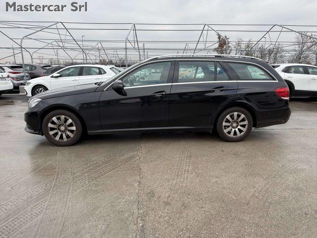MERCEDES-BENZ E 200 Classe E - W212 SW cdi Executive ER683XT