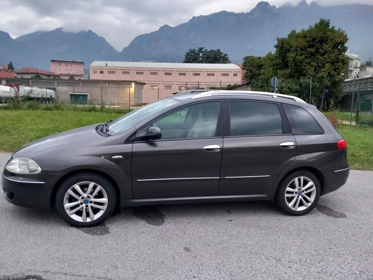 Fiat Croma 1.9 Multijet 16V Must