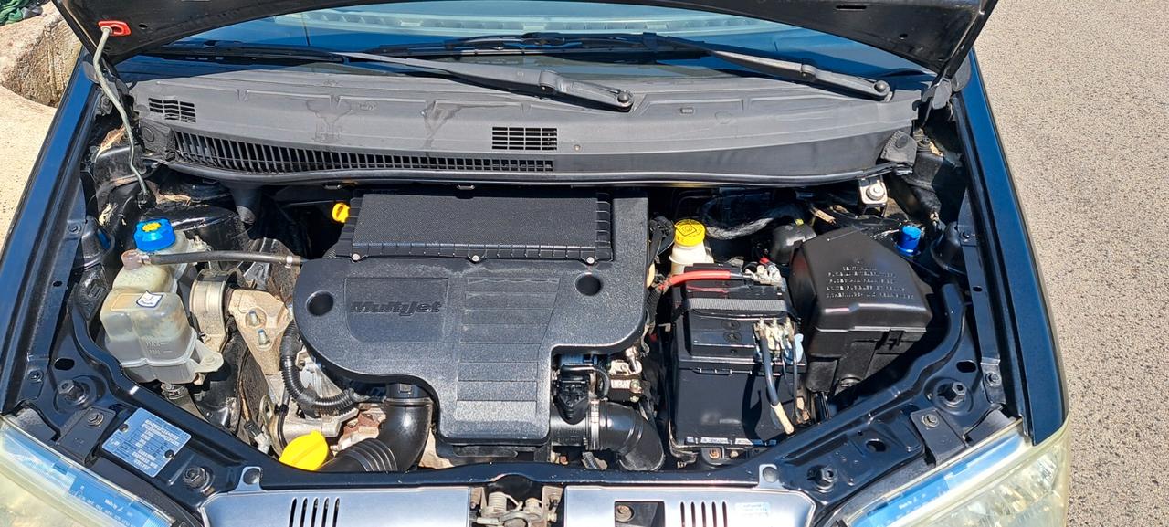Fiat Idea 1.3 Multijet 16V 70 CV BlackStar