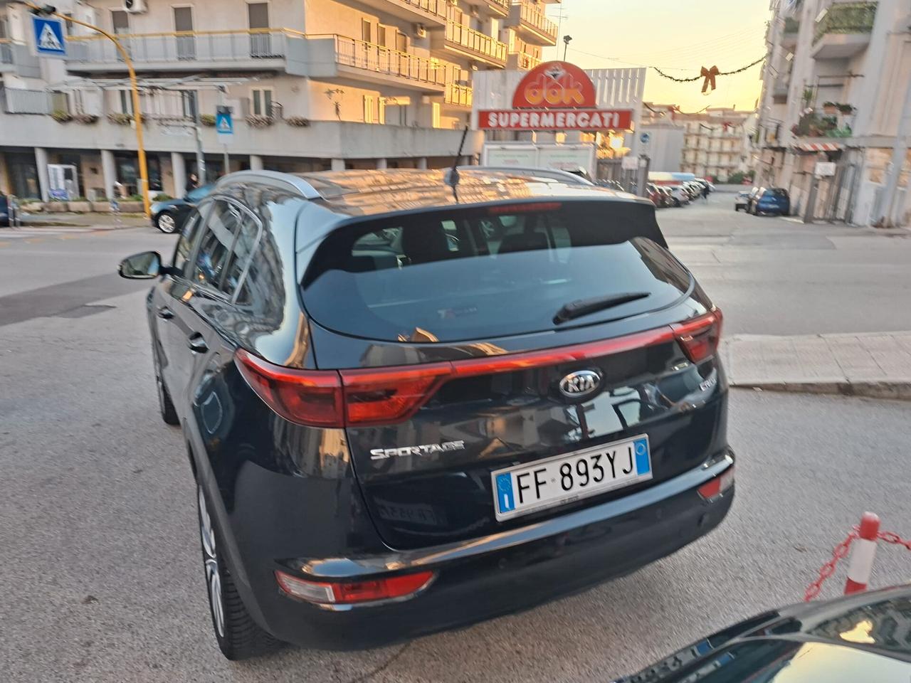 Kia Sportage 1.7 CRDI 2WD Cool * Pelle * Navi * Garantita 12 Mesi