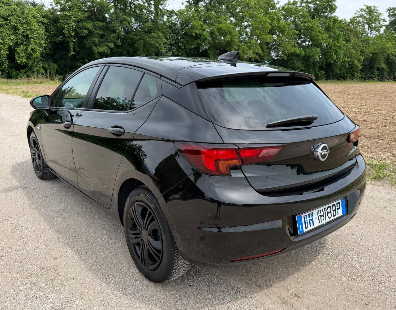 OPEL ASTRA 1.4 BENZINA S&S AUTOMATICA INNOVATiON